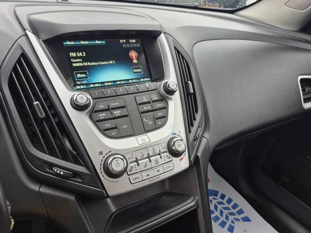 Used 2017 Chevrolet Equinox LT image 14