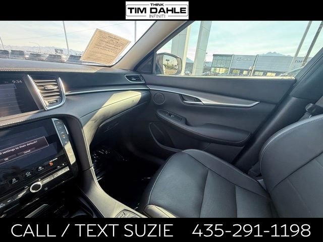 Certified 2022 INFINITI QX50 Luxe w/ Cargo Package AWD/4WD image 11
