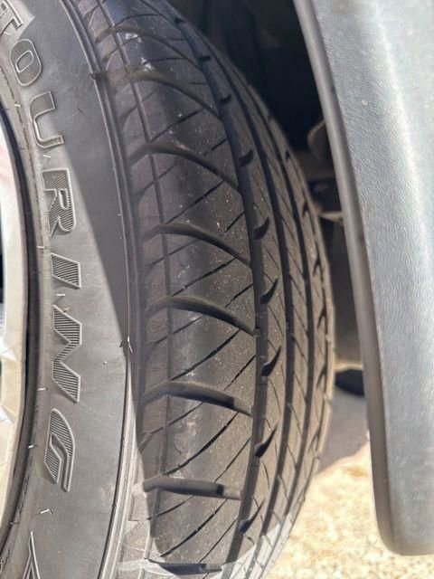 Used 2019 Nissan Kicks S w/ Exterior Electronics Package image 14