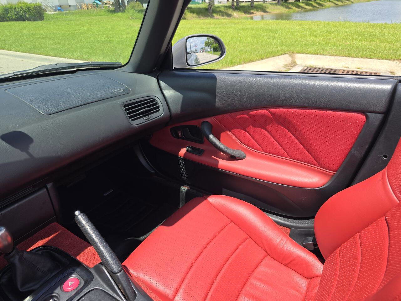 Used 2000 Honda S2000 image 17