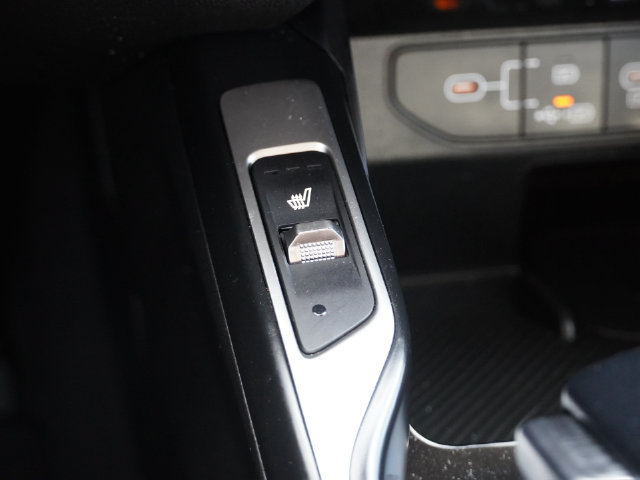 Used 2024 Kia Sorento S FWD image 39