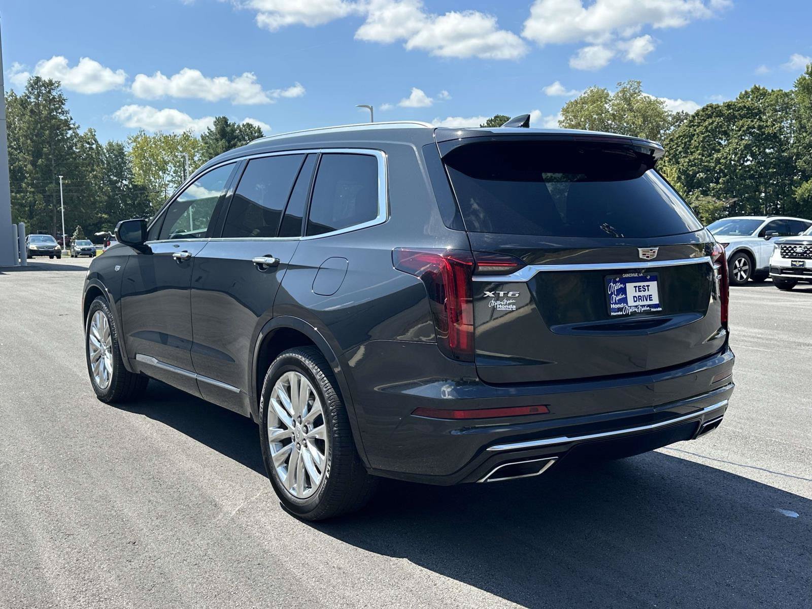 Used 2020 Cadillac XT6 Premium Luxury FWD image 25