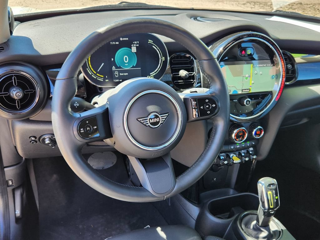 Used 2024 MINI Cooper SE FWD image 9