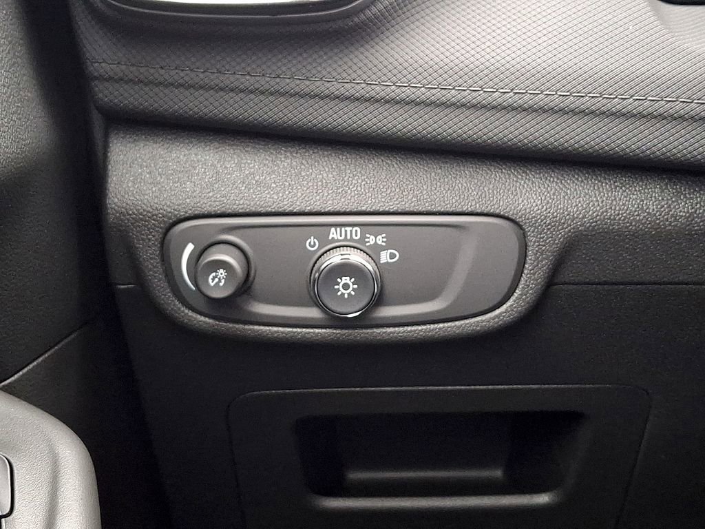 New 2026 Chevrolet TrailBlazer LT w/ LPO, Blackout Package image 15