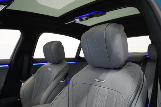 New 2025 Mercedes-Benz S 63 AMG S image 17