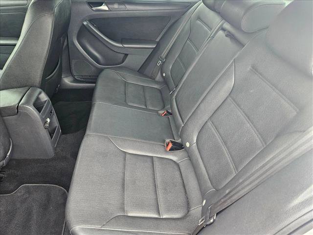 Used 2012 Volkswagen Jetta SE image 16