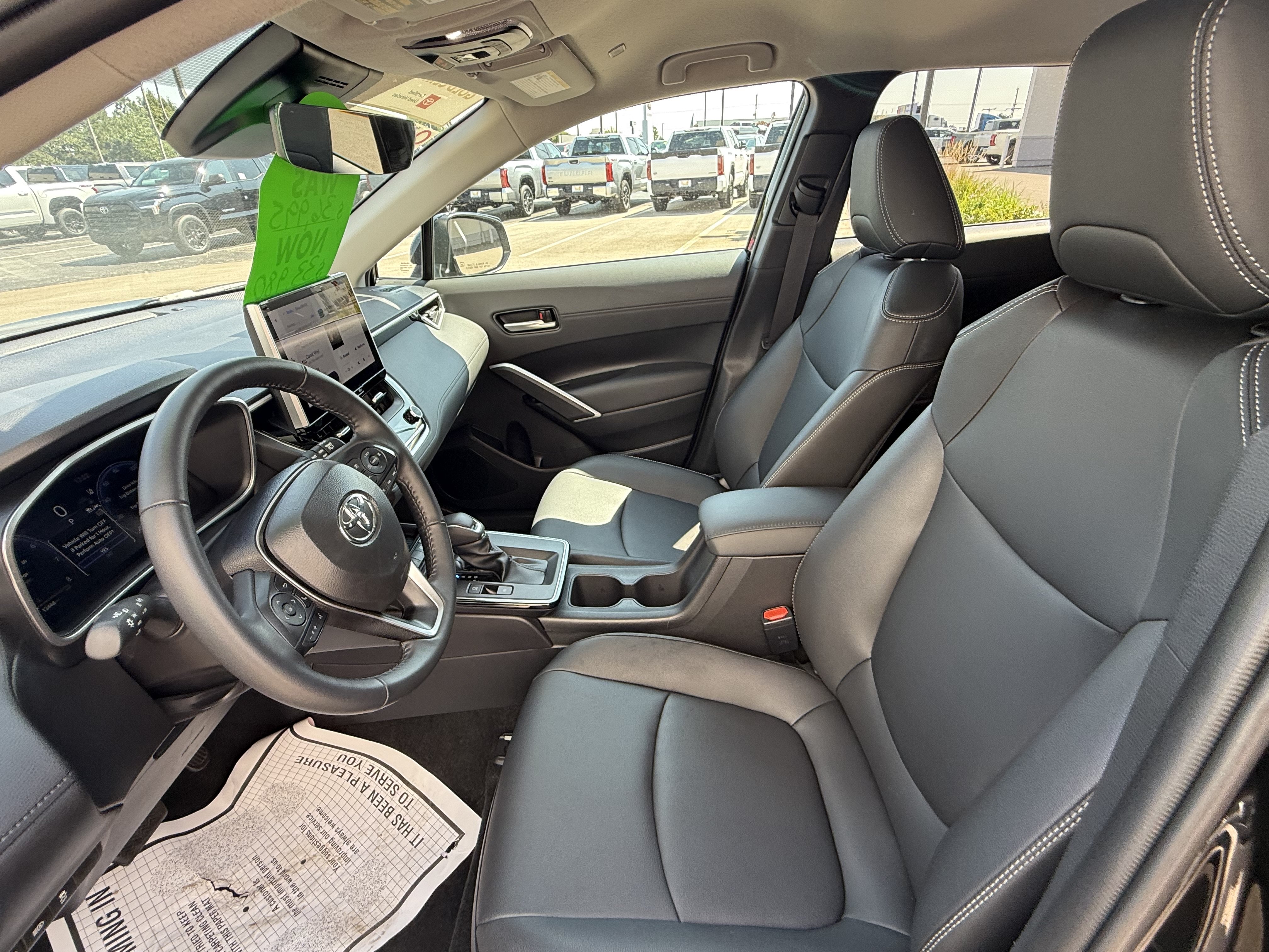 Certified 2026 Toyota Corolla Cross XLE FWD image 25
