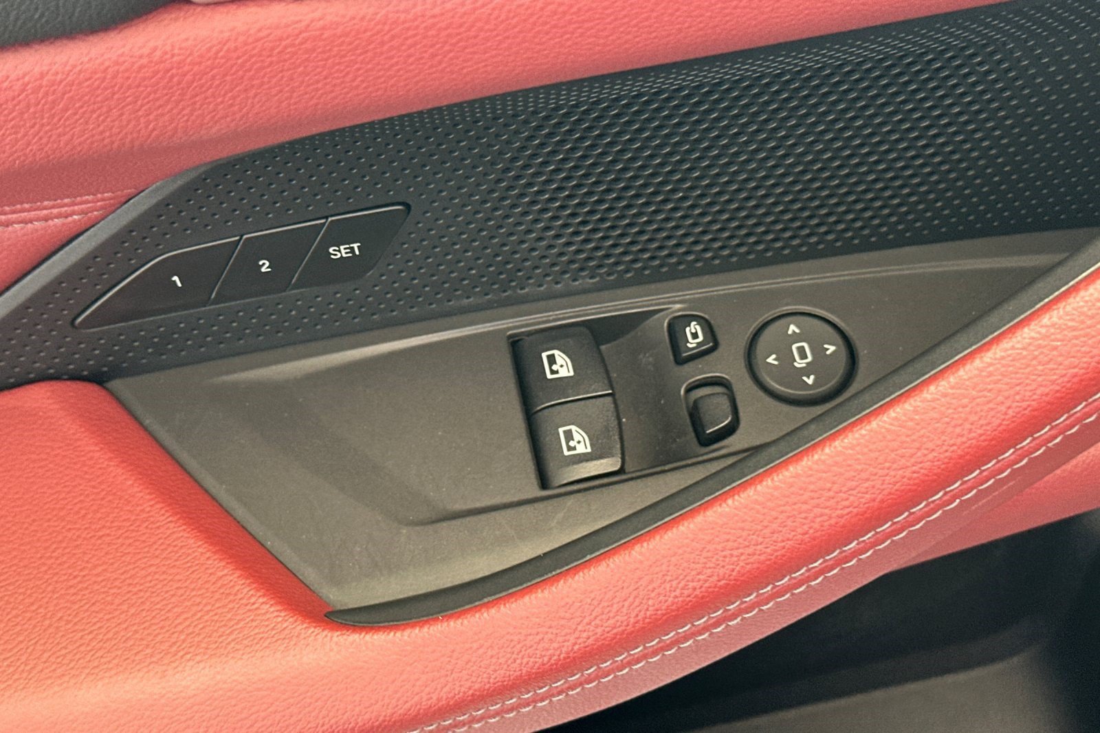 Used 2023 BMW 430i Coupe w/ M Sport Package RWD image 14