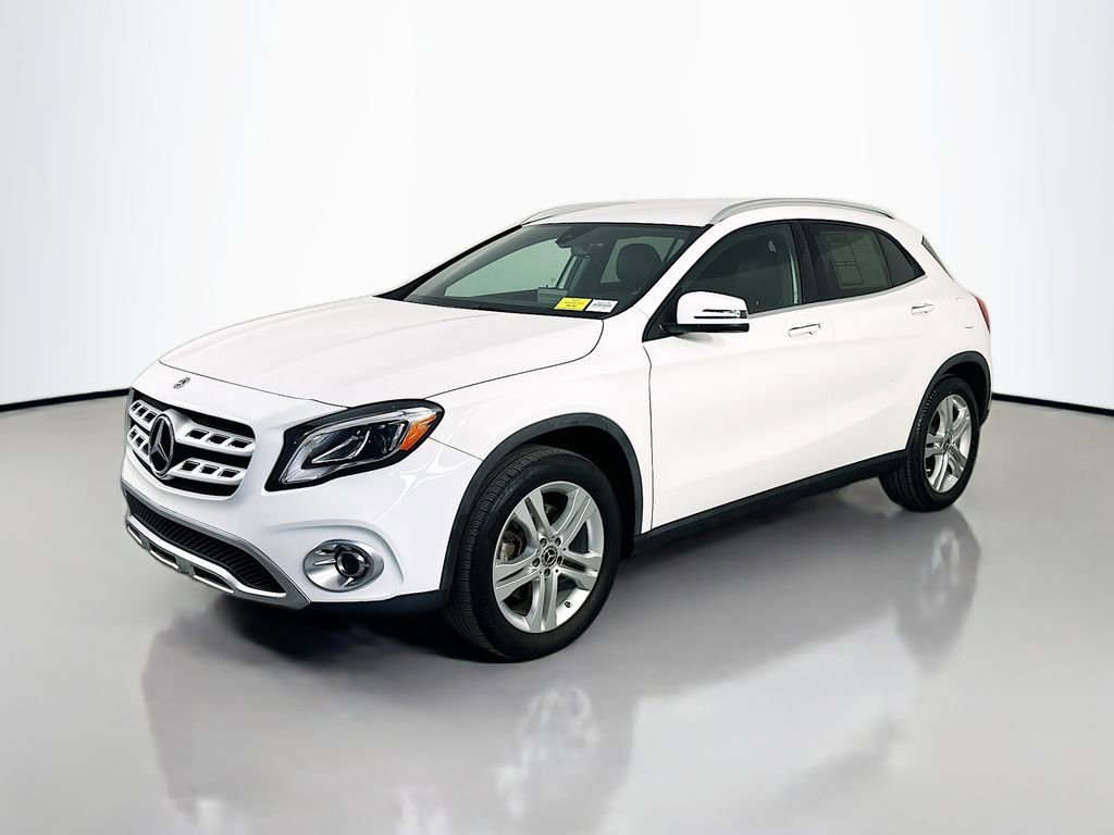 Used 2020 Mercedes-Benz GLA 250 w/ Premium Package image 3