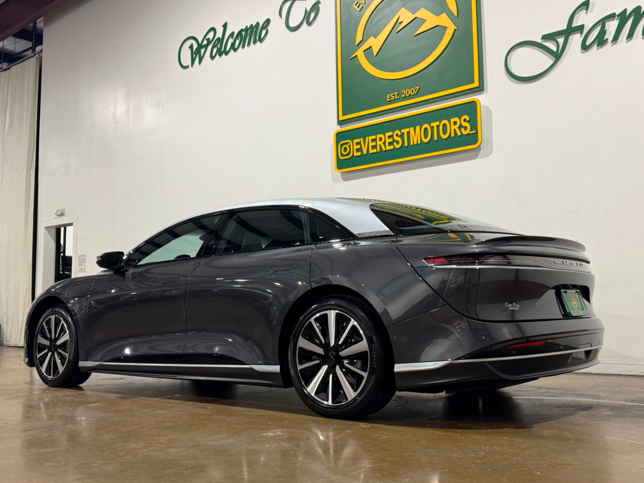 Used 2022 Lucid Air Grand Touring image 5