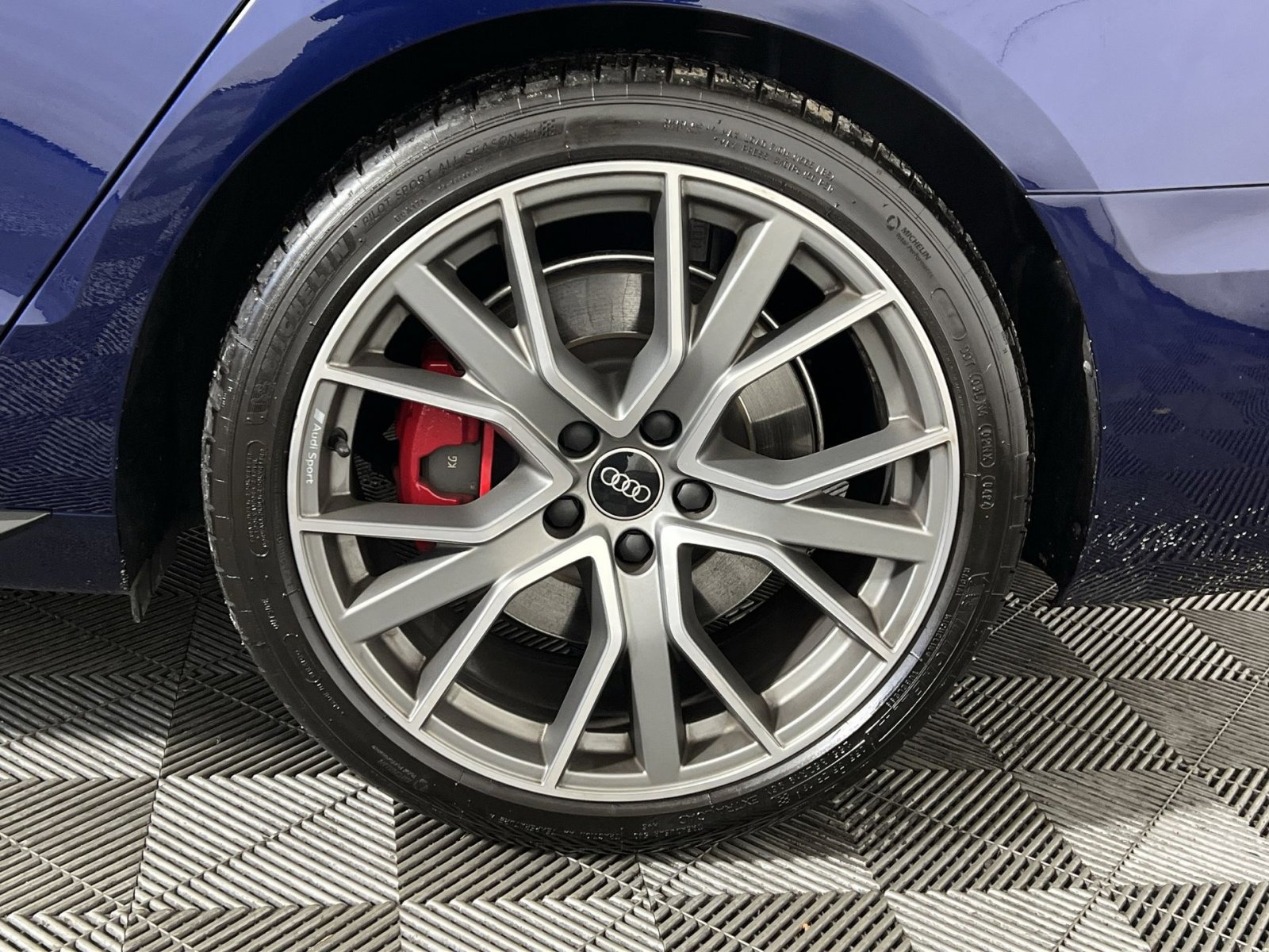 Used 2023 Audi S4 Premium Plus w/ Premium Plus Package image 12