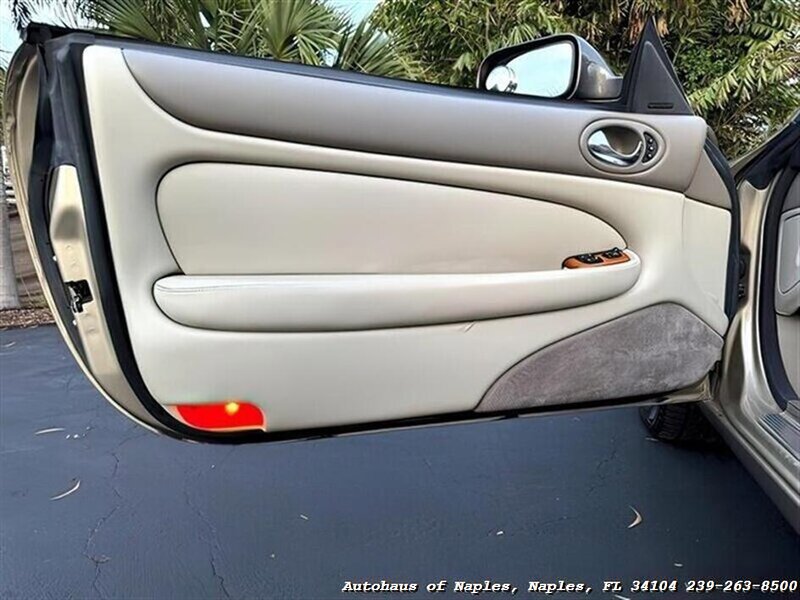 Used 1998 Jaguar XK8 Convertible RWD image 28
