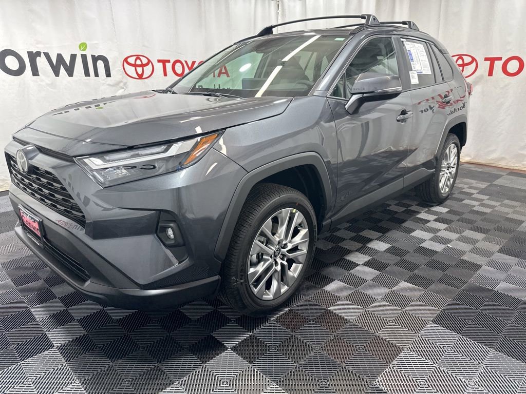 Used 2025 Toyota RAV4 XLE Premium image 3