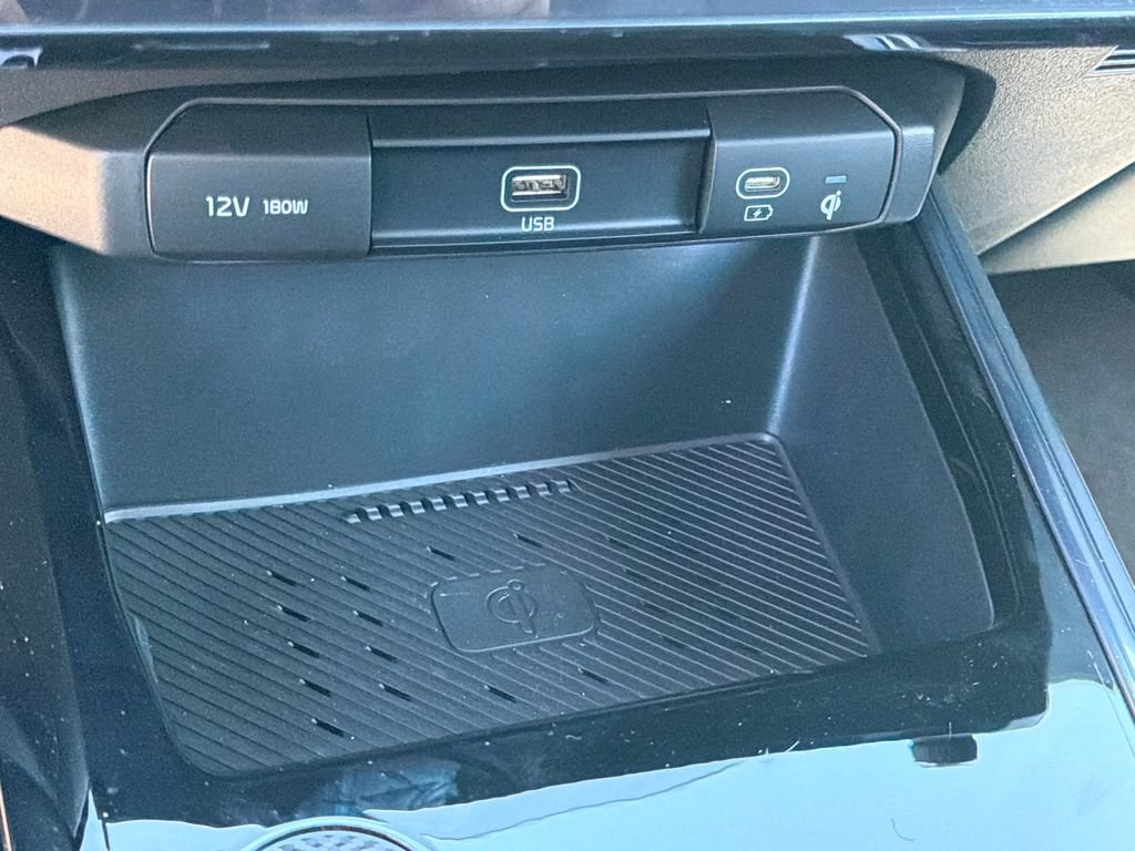 New 2026 Kia Niro EX w/ EX Premium Package FWD image 32