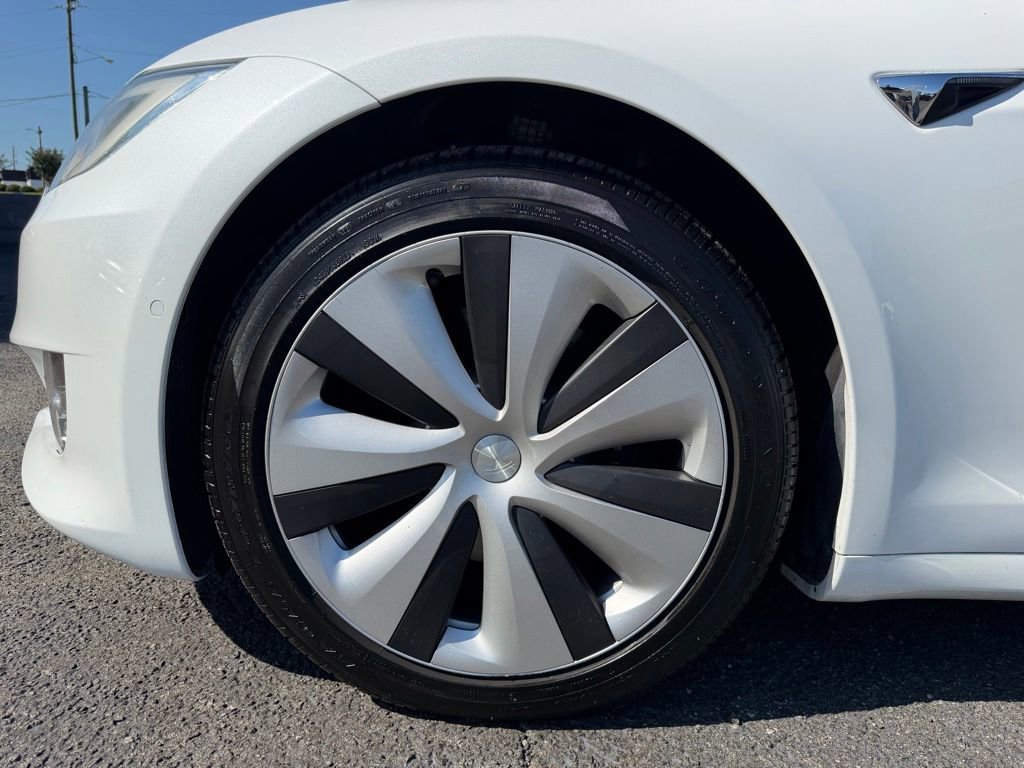 Used 2021 Tesla Model S Long Range Plus AWD/4WD image 8