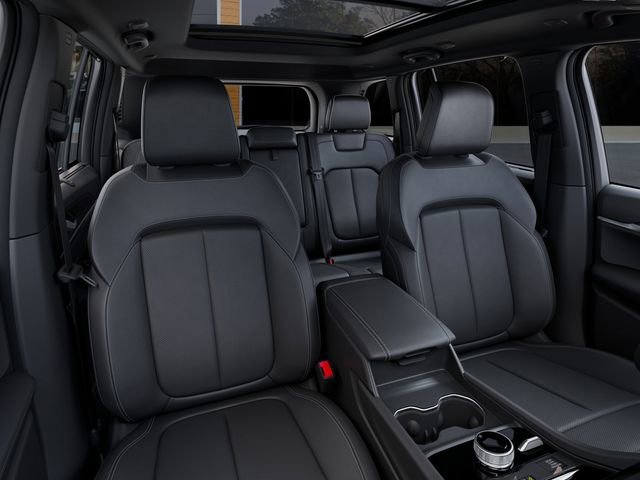 New 2025 Jeep Grand Cherokee Limited w/ Luxury Tech Group II image 16