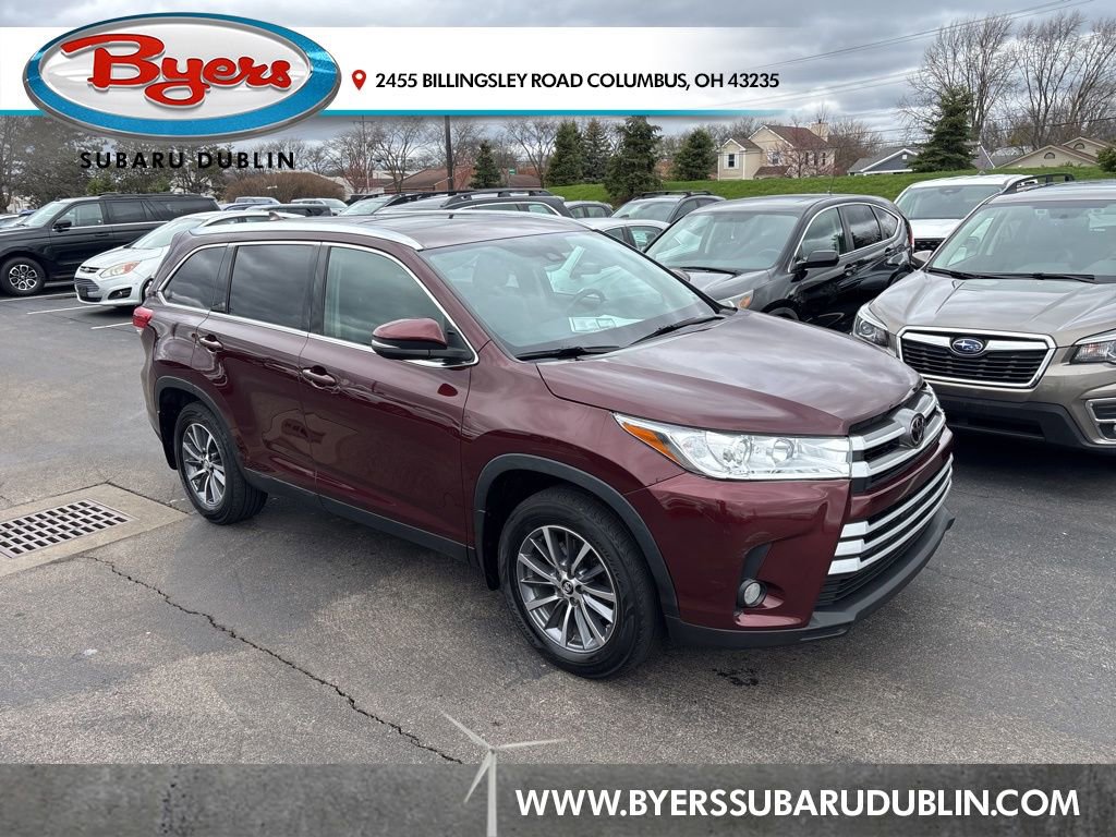 Used 2019 Toyota Highlander XLE image 1