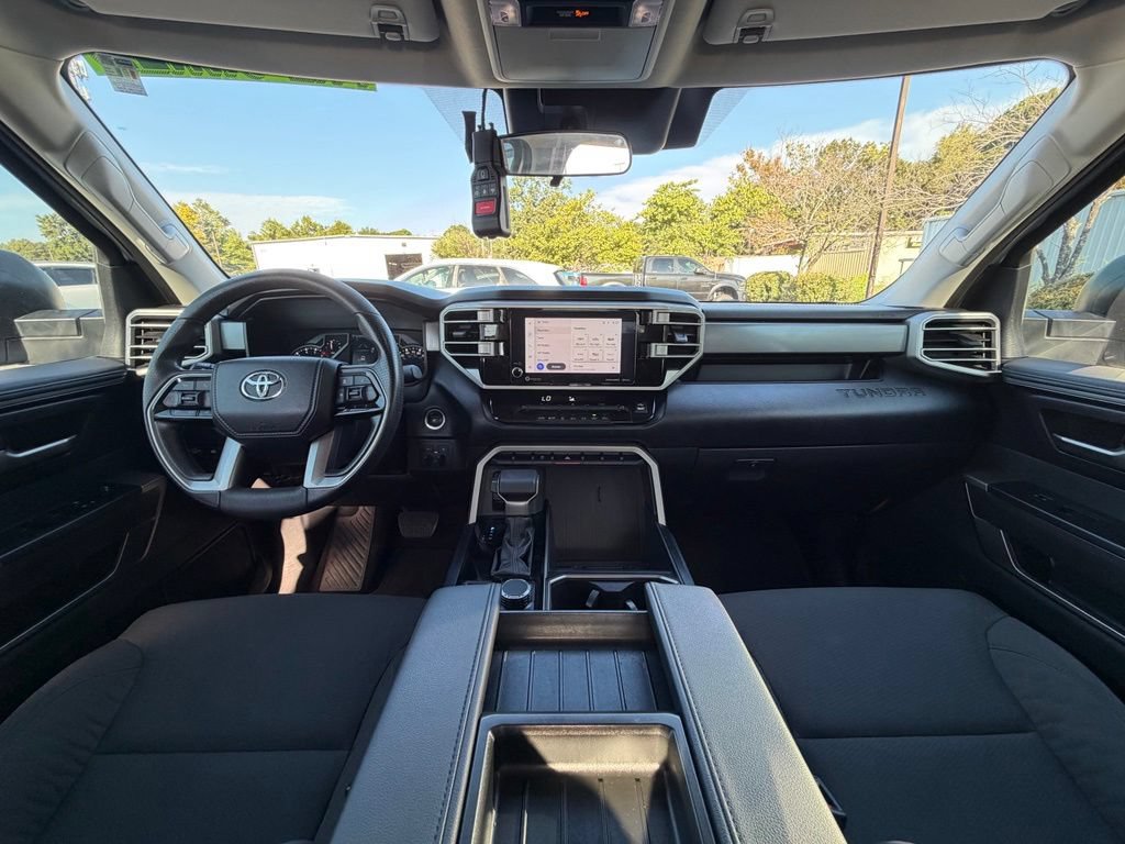 Used 2024 Toyota Tundra SR5 AWD/4WD image 31