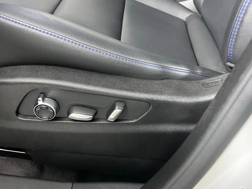 Used 2024 Cadillac XT4 Sport AWD/4WD image 26