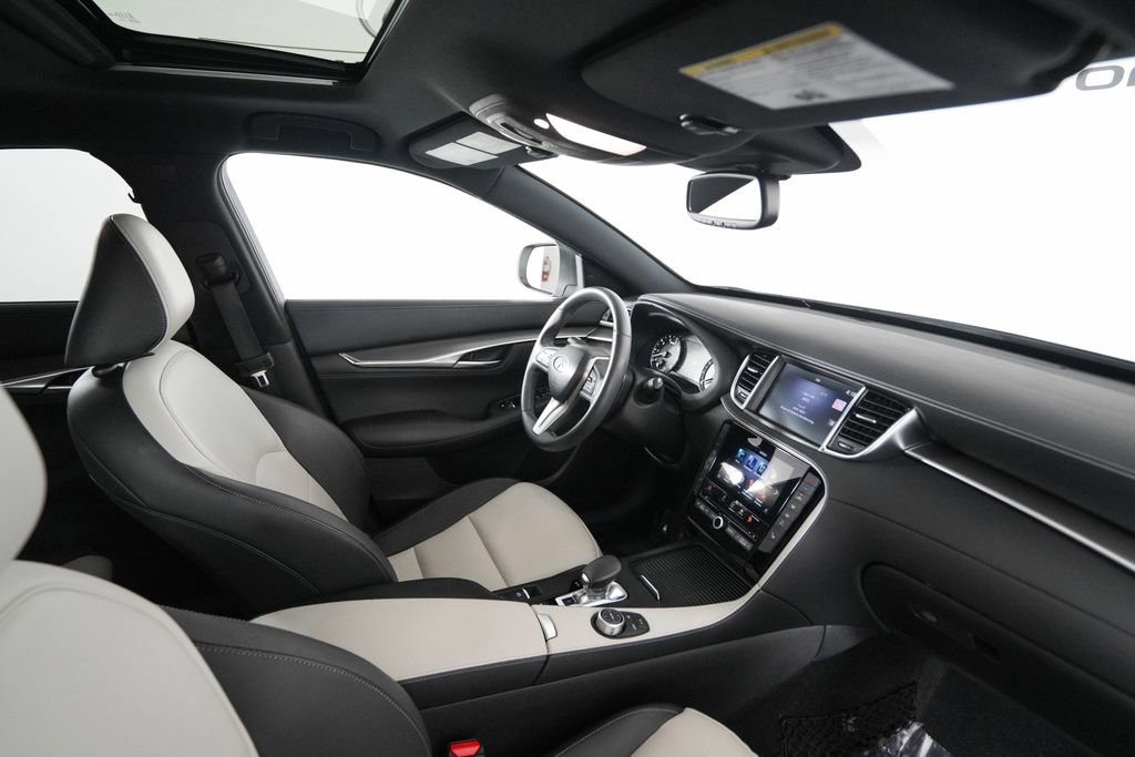 Used 2023 INFINITI QX55 Luxe w/ Cargo Package image 20
