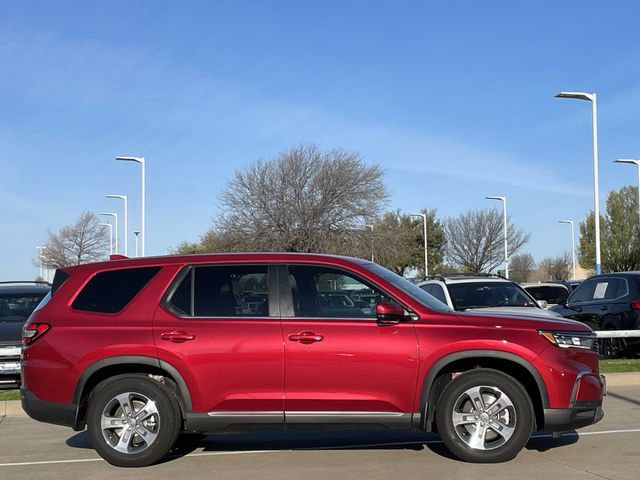 Certified 2025 Honda Pilot EX-L image 3