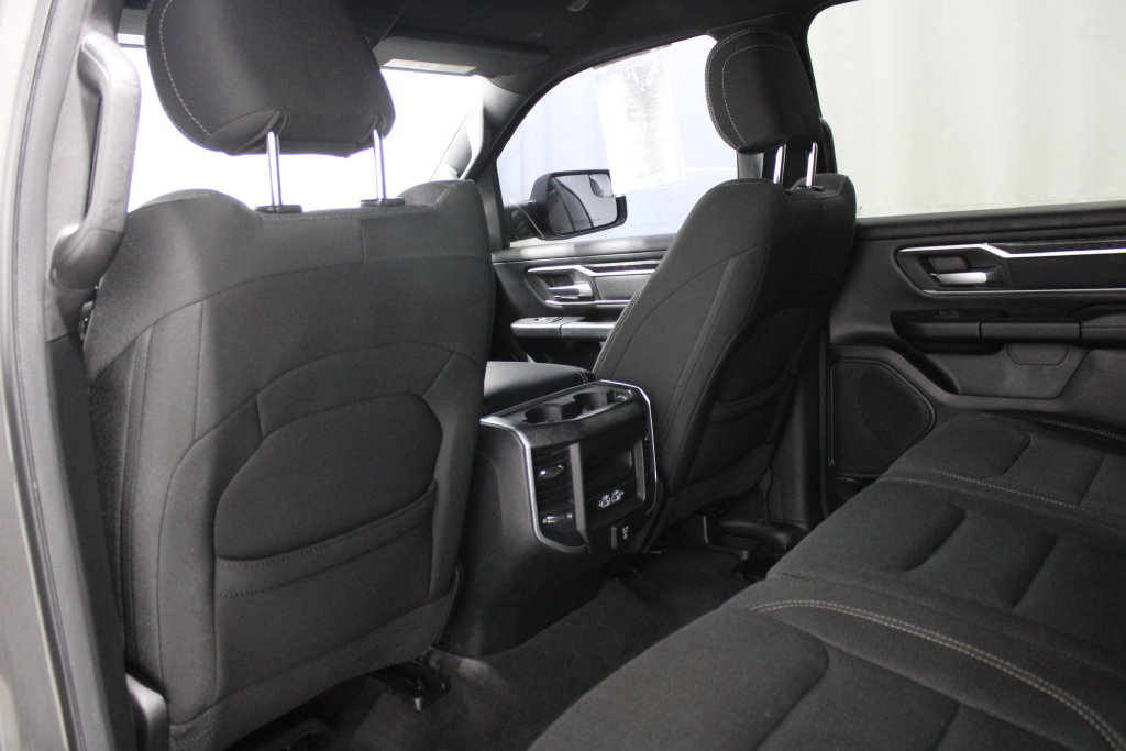 Used 2020 RAM 1500 Big Horn AWD/4WD image 15