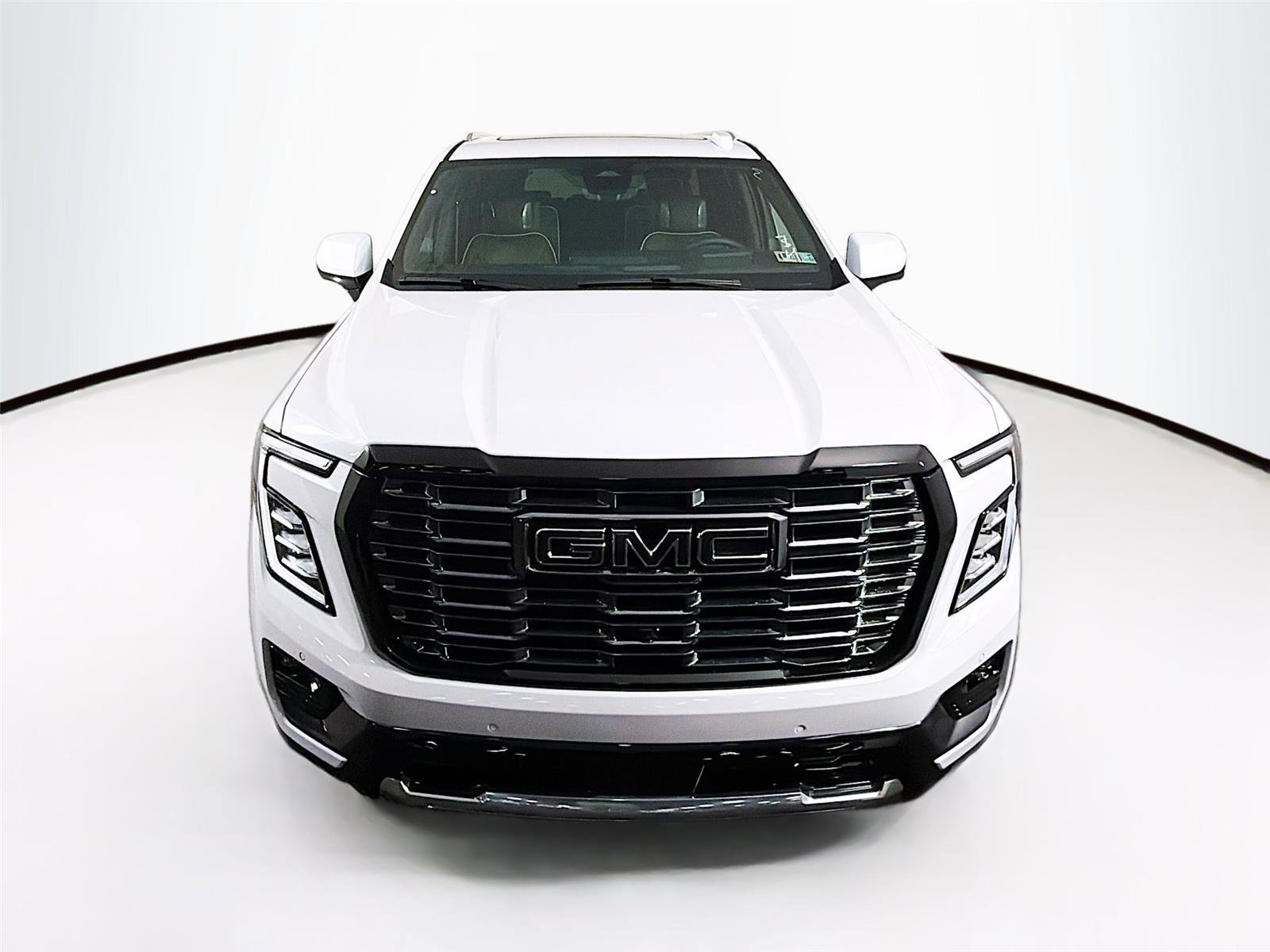 New 2026 GMC Yukon XL Denali Ultimate AWD/4WD image 13