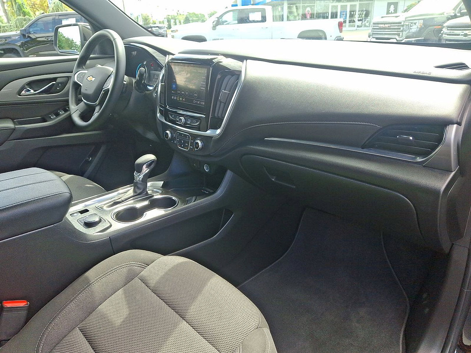 Certified 2023 Chevrolet Traverse LT image 27