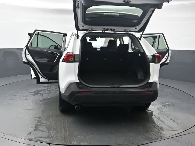 Certified 2025 Toyota RAV4 LE AWD/4WD image 47