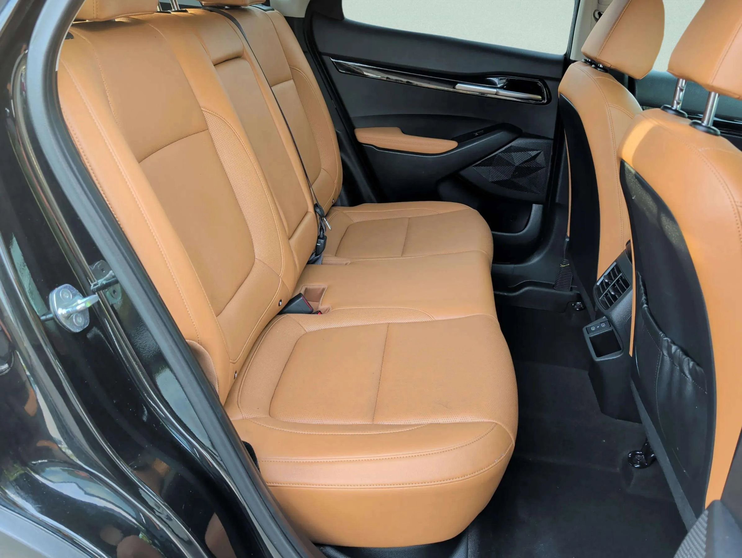 Used 2024 Kia Seltos EX image 15
