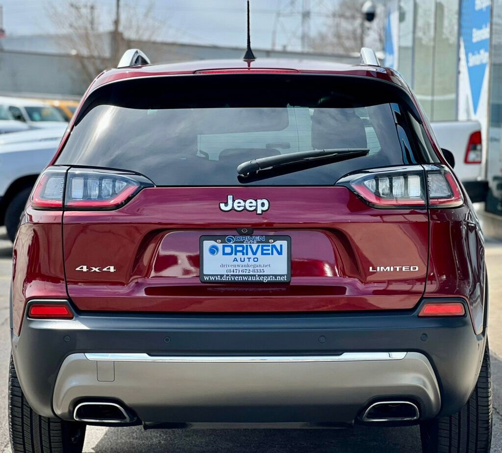 Used 2019 Jeep Cherokee Limited w/ Technology Group image 4