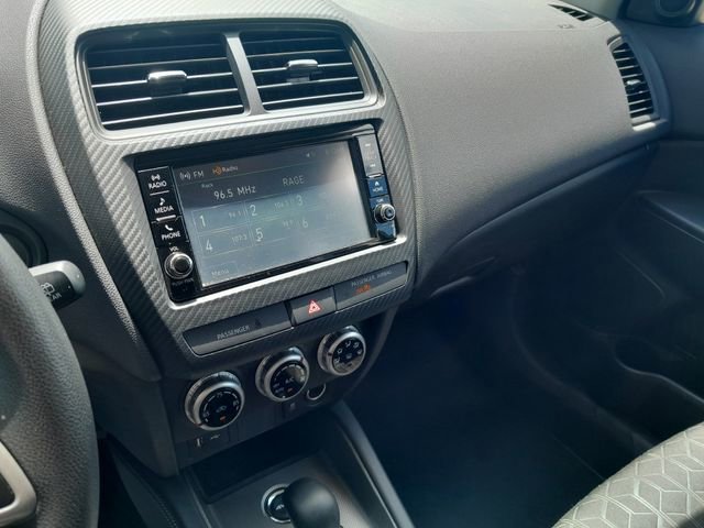 Used 2024 Mitsubishi Outlander Sport ES AWD/4WD image 19