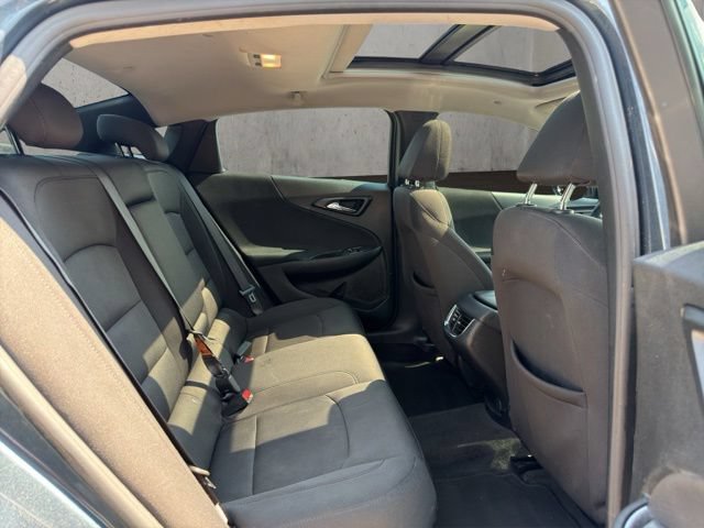 Used 2020 Chevrolet Malibu LT FWD image 43