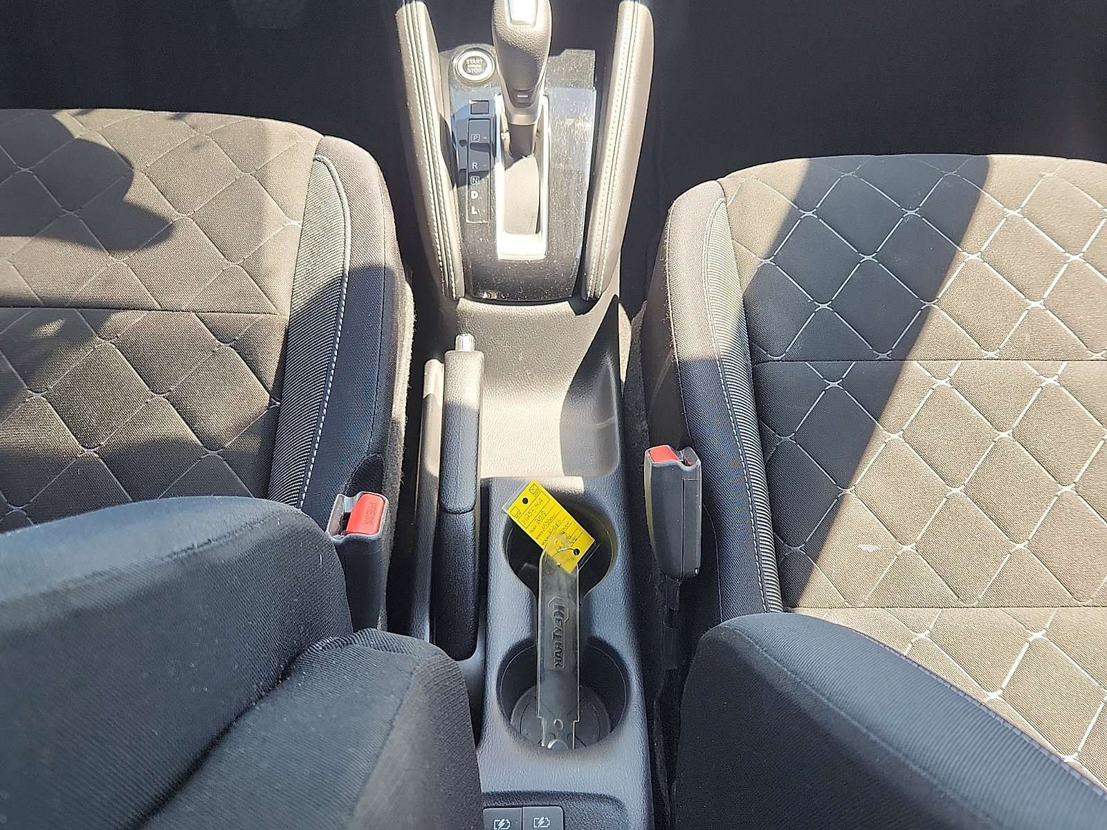 Used 2018 Nissan Kicks SV FWD image 19