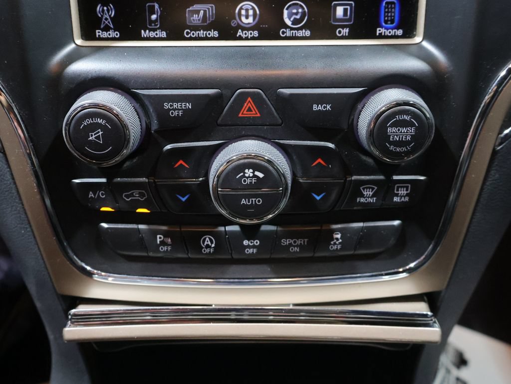 Used 2017 Jeep Grand Cherokee Limited AWD/4WD image 35
