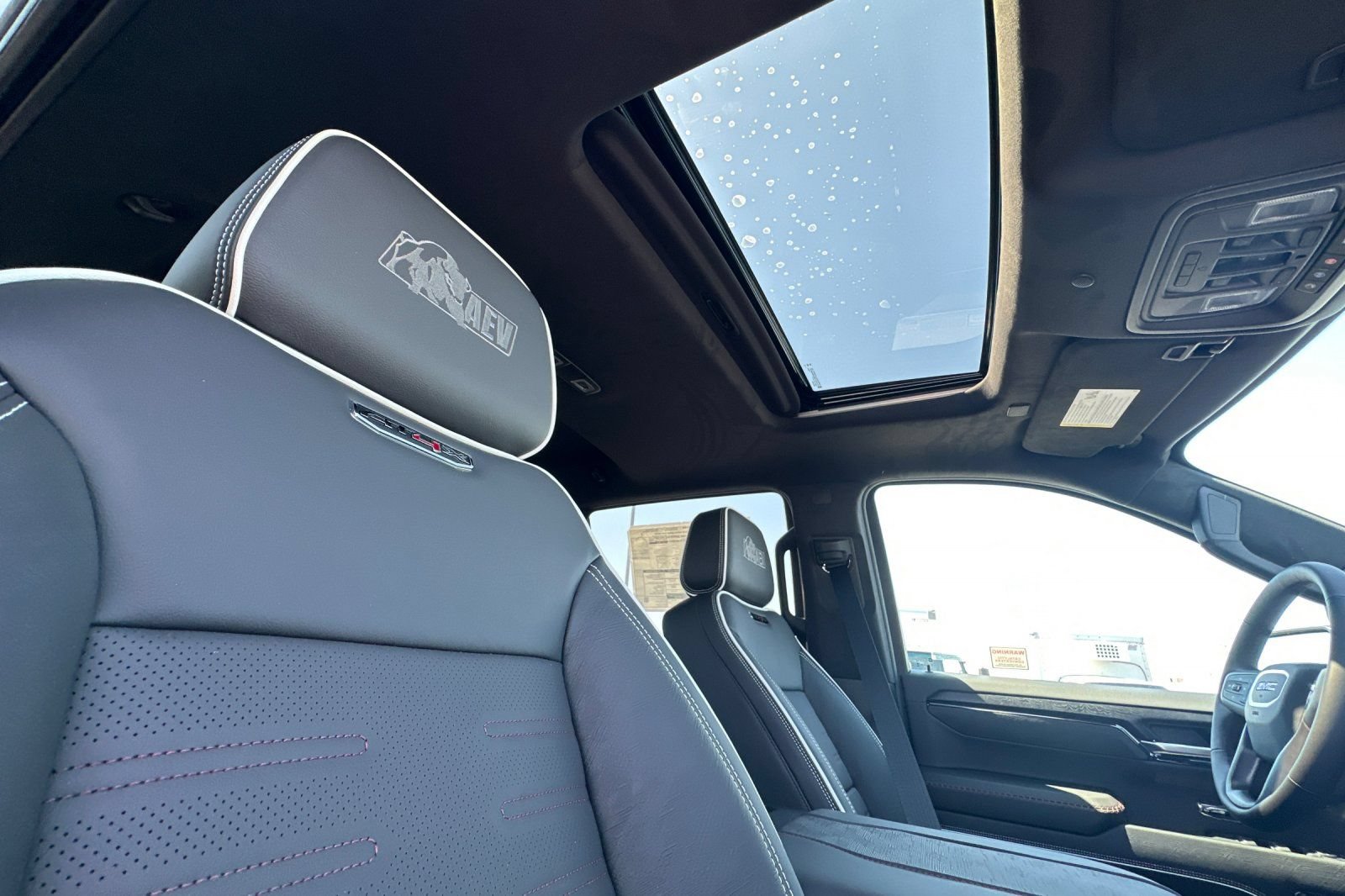 New 2026 GMC Sierra 1500 AT4X w/ AT4X AEV Edition AWD/4WD image 18