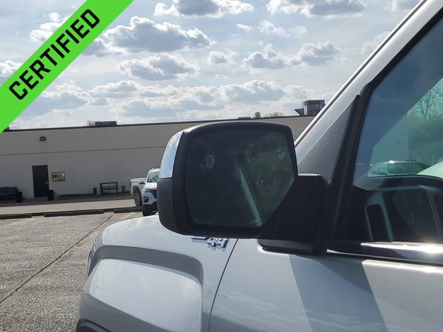 Used 2017 GMC Sierra 1500 SLT w/ SLT Premium Package AWD/4WD image 35