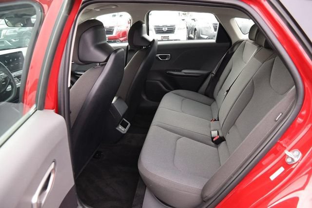 Used 2025 Kia K4 FWD image 9