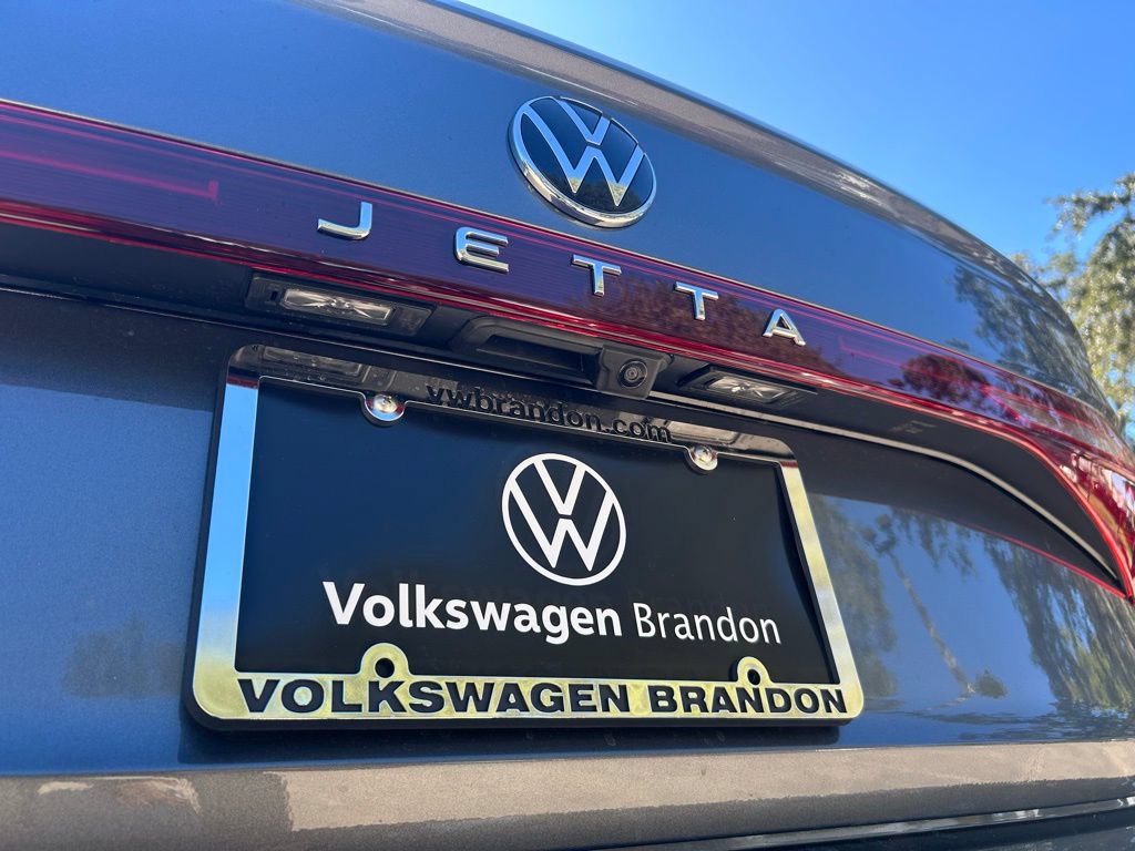 New 2026 Volkswagen Jetta SE FWD image 40