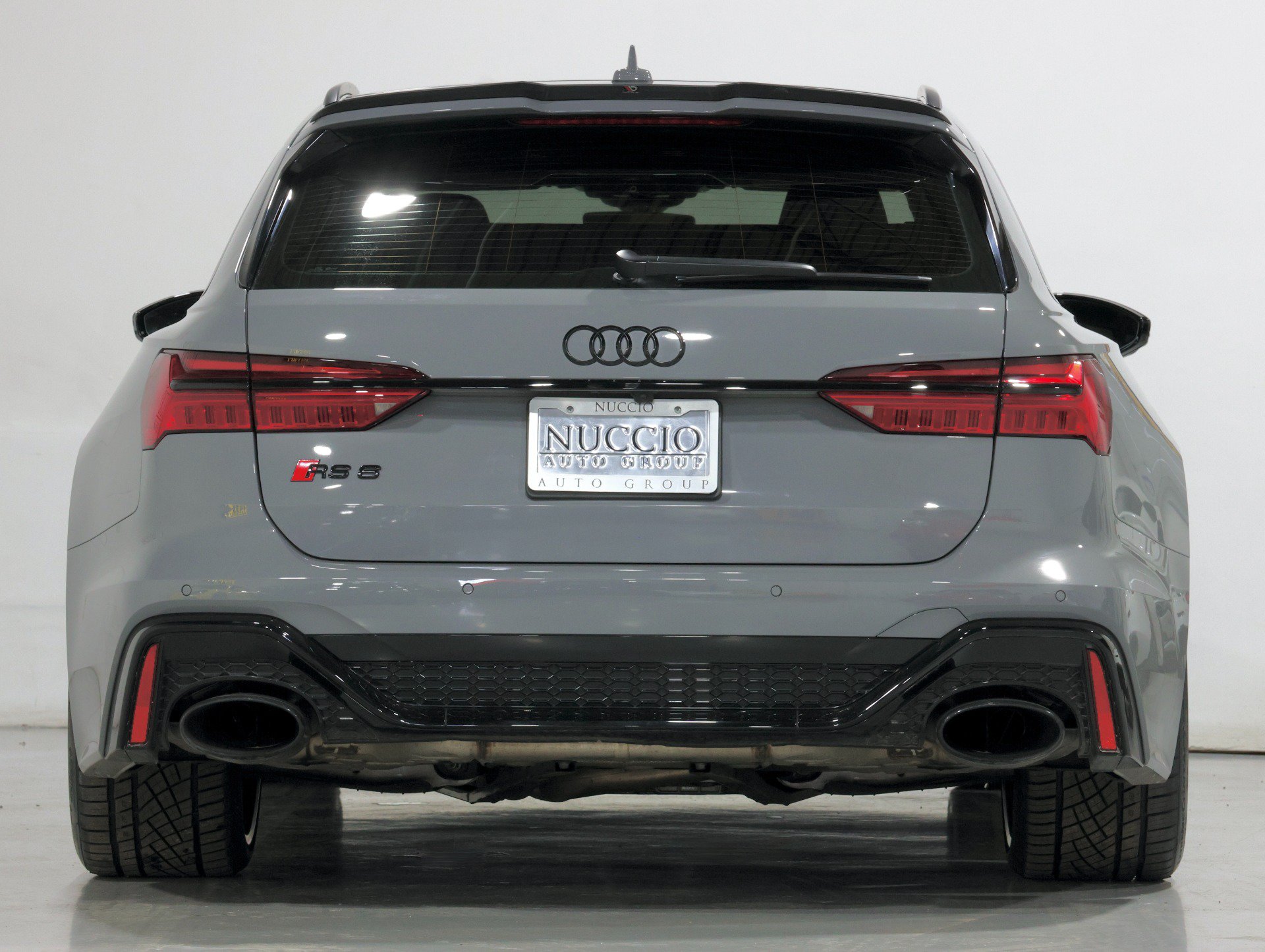 Used 2021 Audi RS 6 AWD/4WD image 46