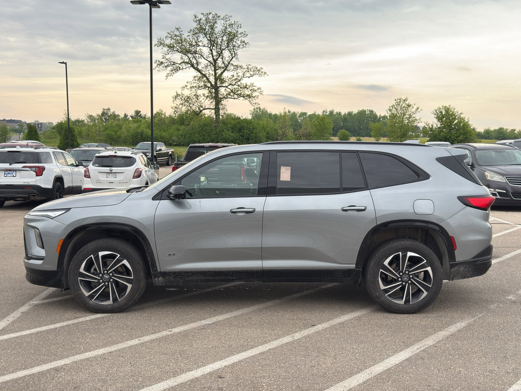 Used 2025 Buick Enclave Sport Touring w/ Trailering Package, 5000 lbs. AWD/4WD image 2