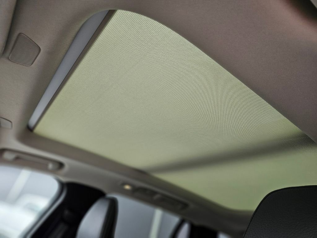 Used 2023 Volvo XC90 B6 Plus w/ Protection Package Premier image 20