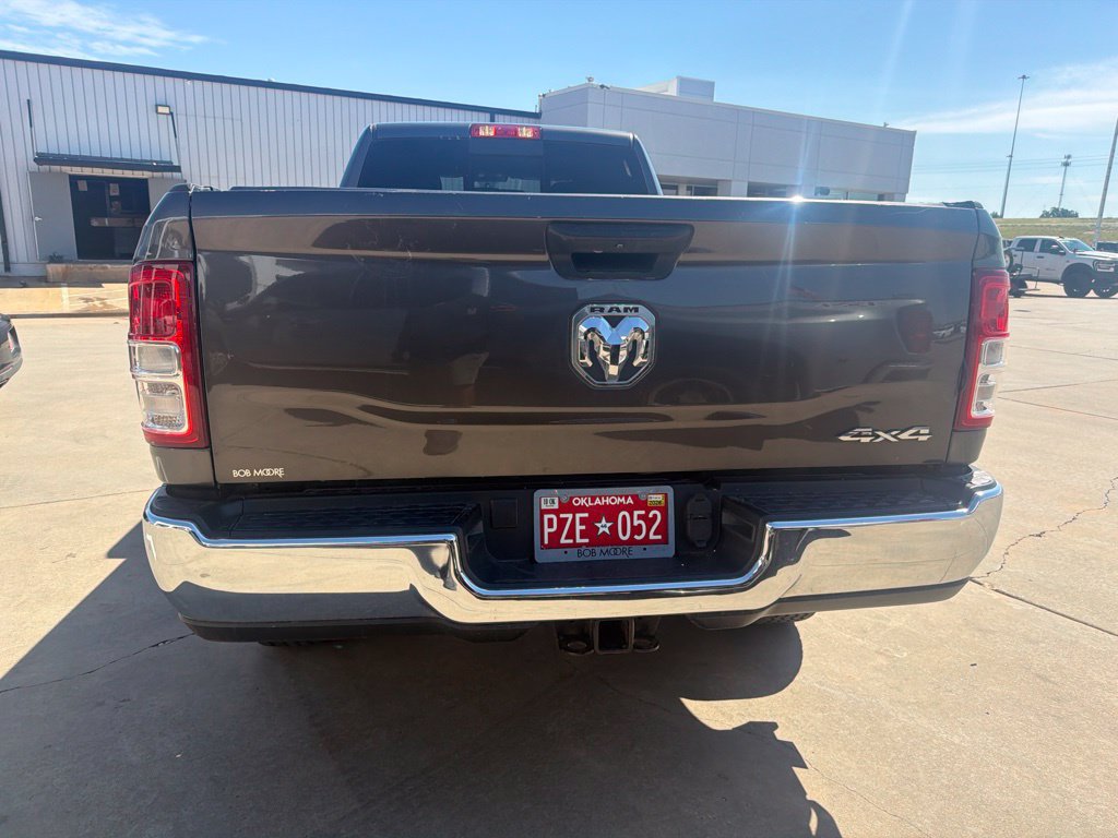 Used 2024 RAM 2500 Tradesman w/ Chrome Appearance Group AWD/4WD image 4