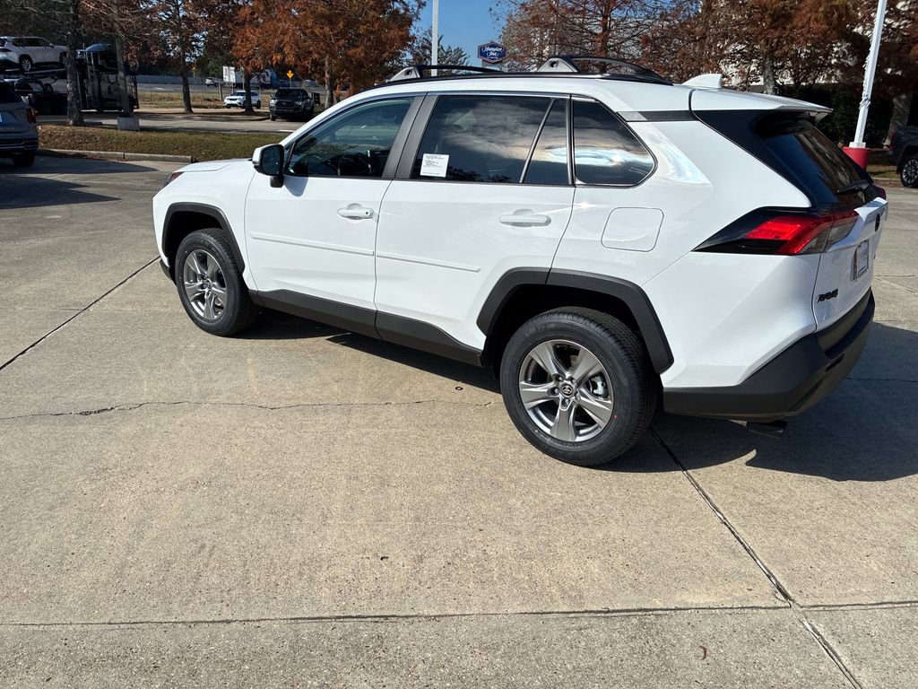 New 2025 Toyota RAV4 XLE image 3