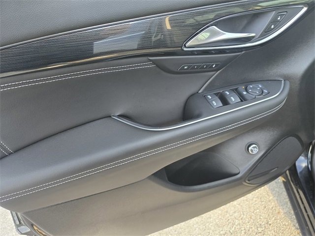 Used 2023 Buick Envision Essence image 21