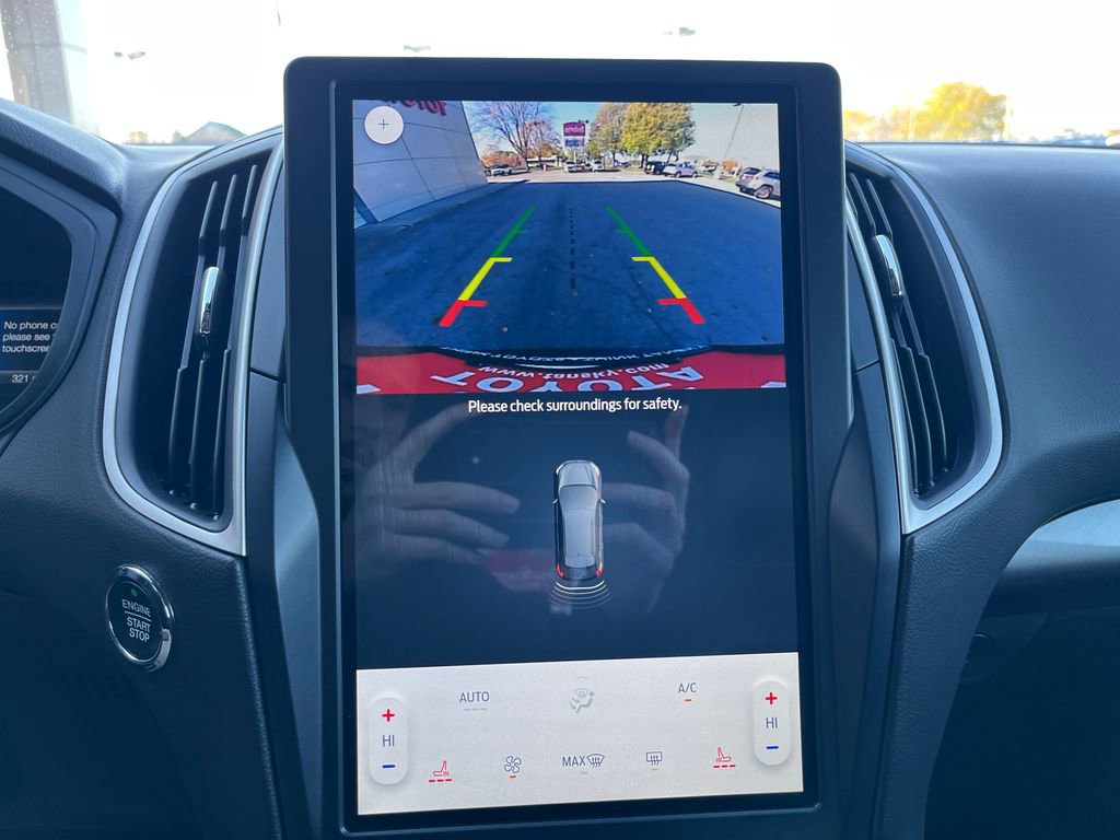 Used 2024 Ford Edge SEL image 21