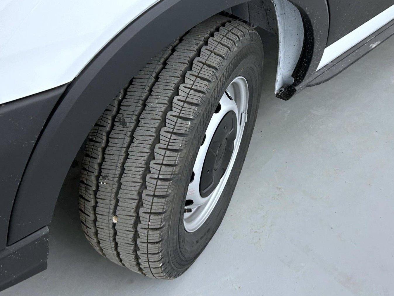 New 2026 Ford Transit 350 XL RWD image 21