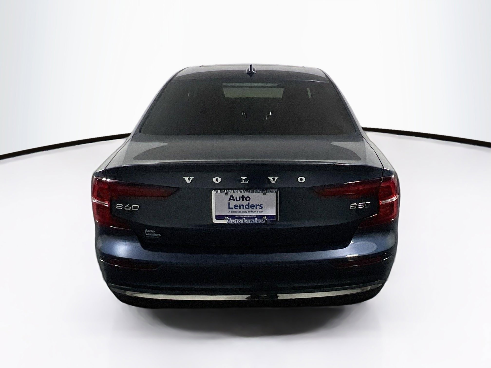 Used 2023 Volvo S60 B5 Ultimate w/ Climate Package image 6