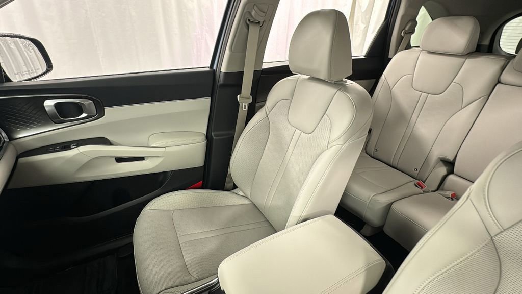 New 2026 Kia Sorento EX image 13