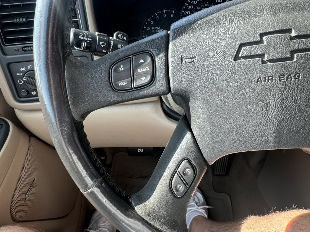 Used 2005 Chevrolet Avalanche Z71 w/ Sun And Sound Package image 25